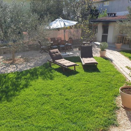 Fyaka Loft Apartments Vodice Exteriör bild