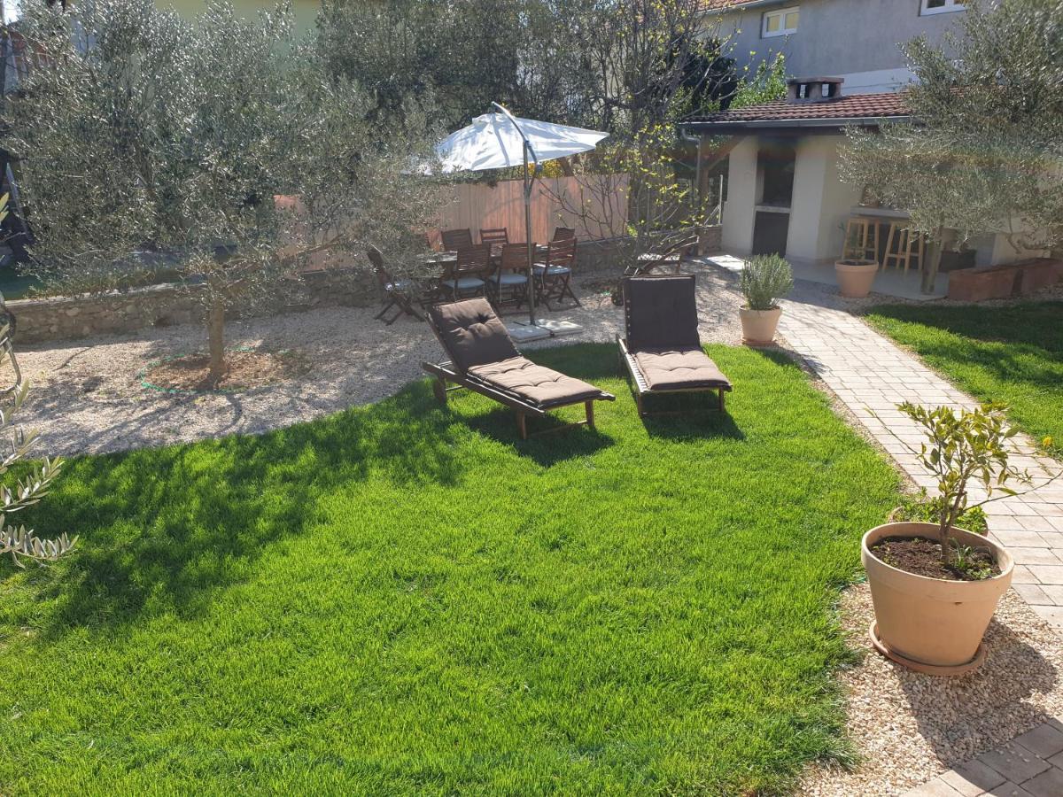 Fyaka Loft Apartments Vodice Exteriör bild