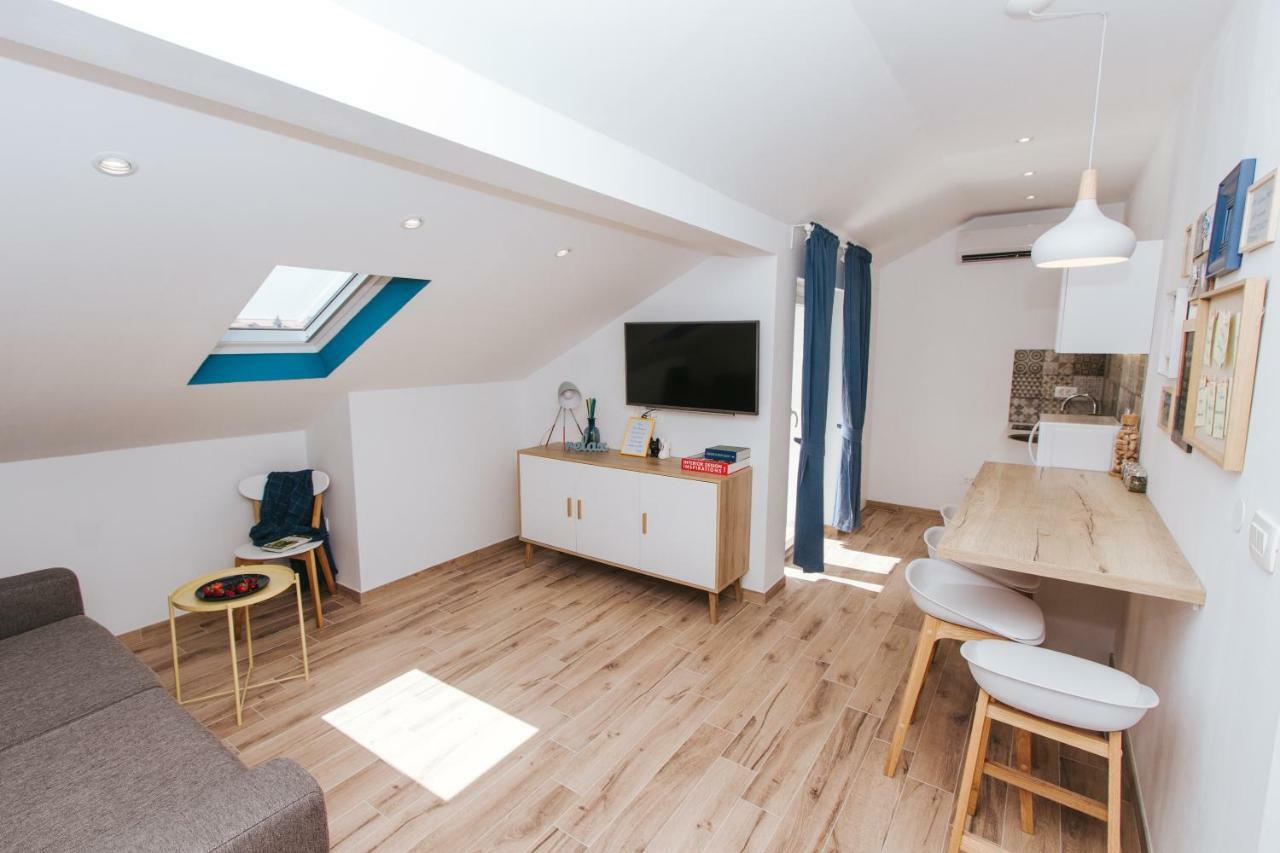 Fyaka Loft Apartments Vodice Exteriör bild