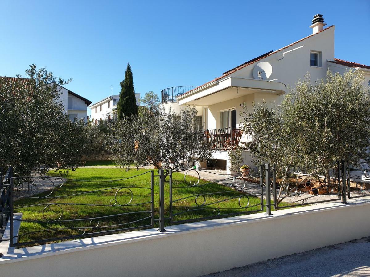 Fyaka Loft Apartments Vodice Exteriör bild